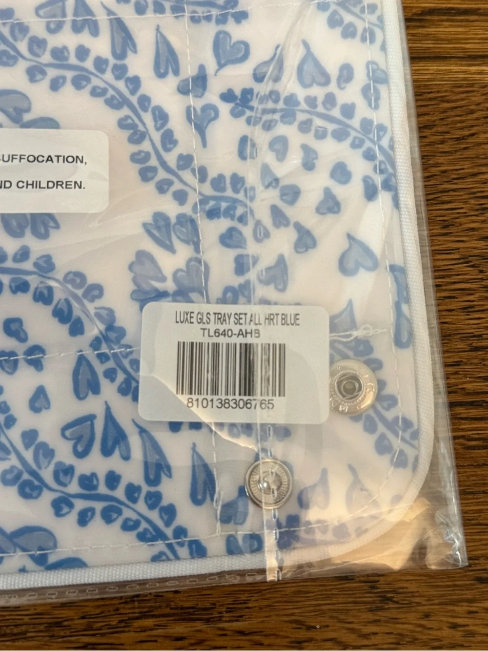 TRVL Design nwt trvl